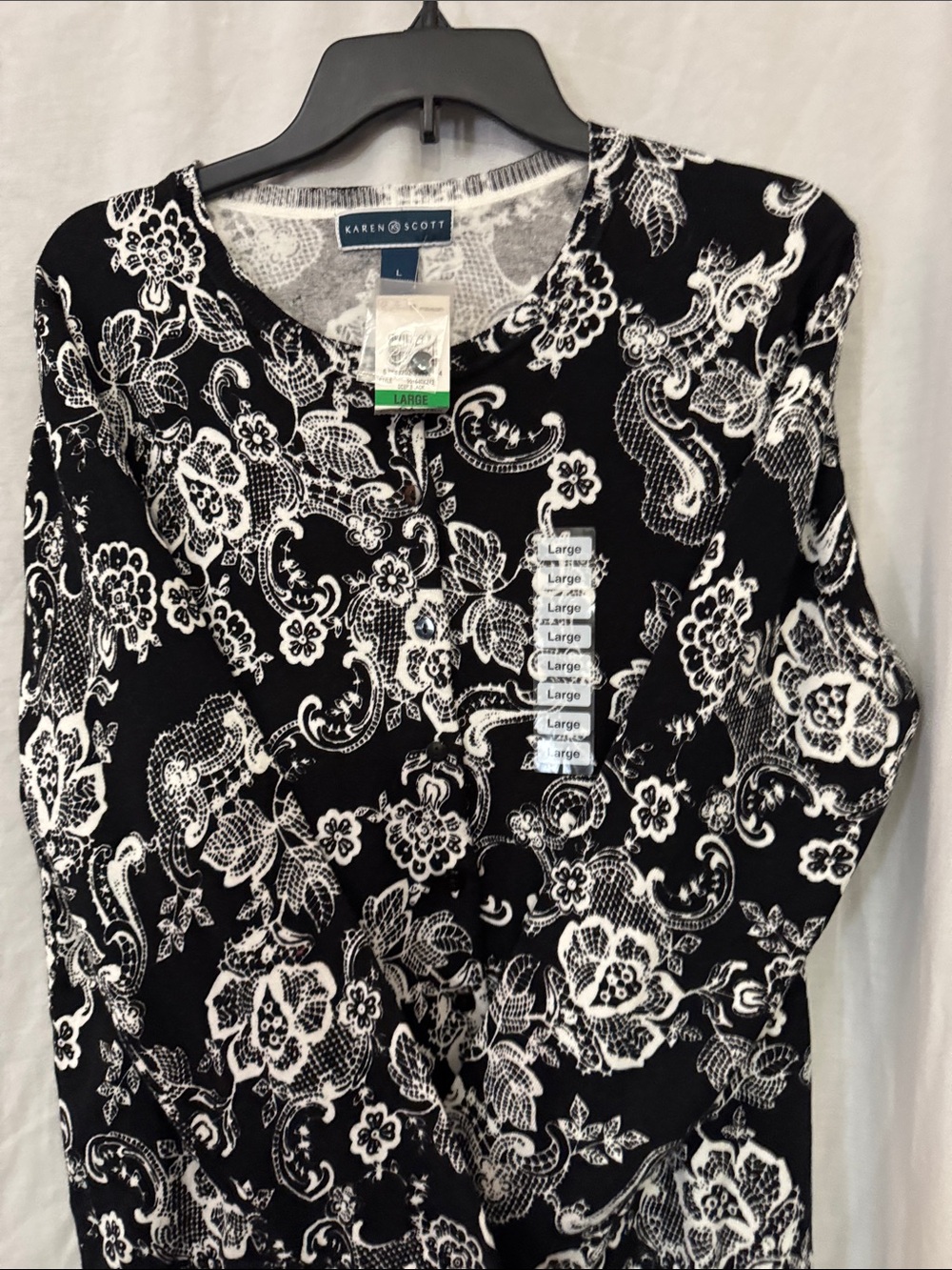 Karen Scott Black & White Floral Long Sleeve Top